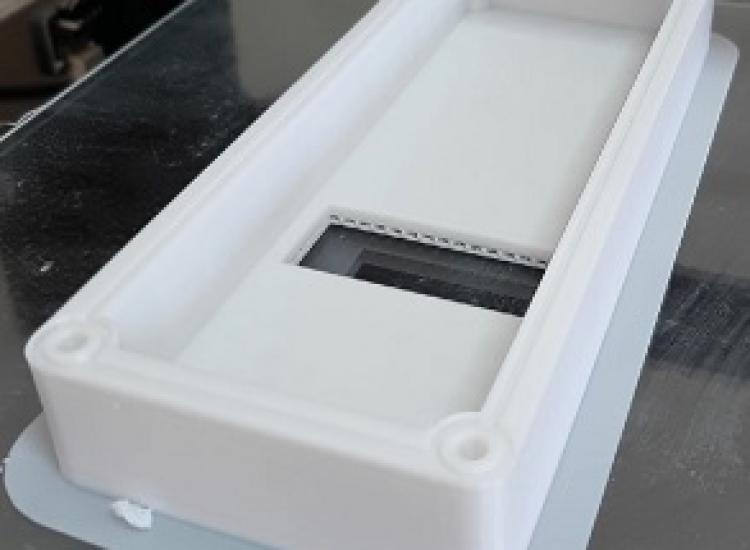 Крышка корпуса из PETG пластика