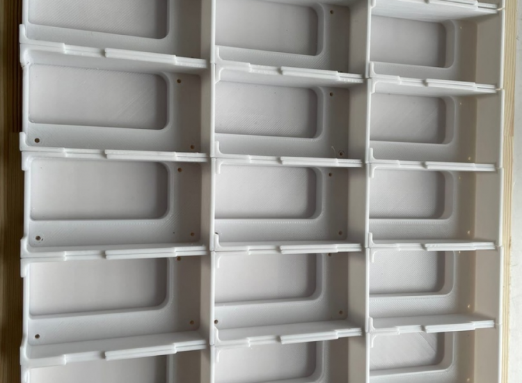 Партия белых корпусов