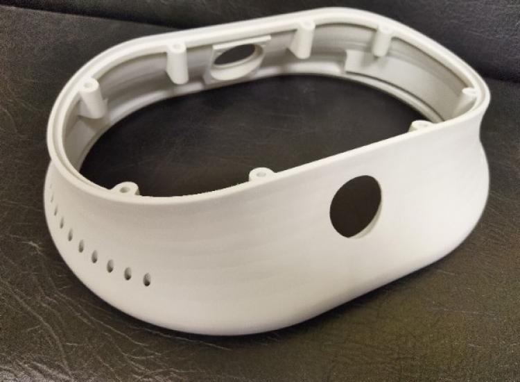 Крупногабаритный корпус в масштабе 20 к 1